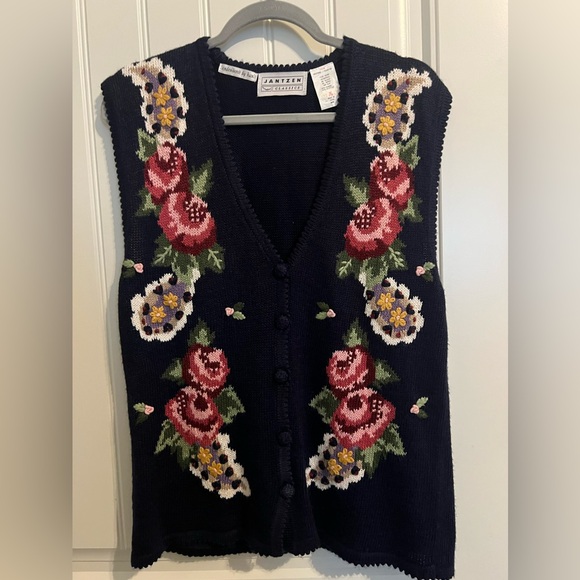 Vintage Jantzen Women's Floral Embroidered by Hand Knit Navy Blue Vest, Size M - Picture 8 of 12